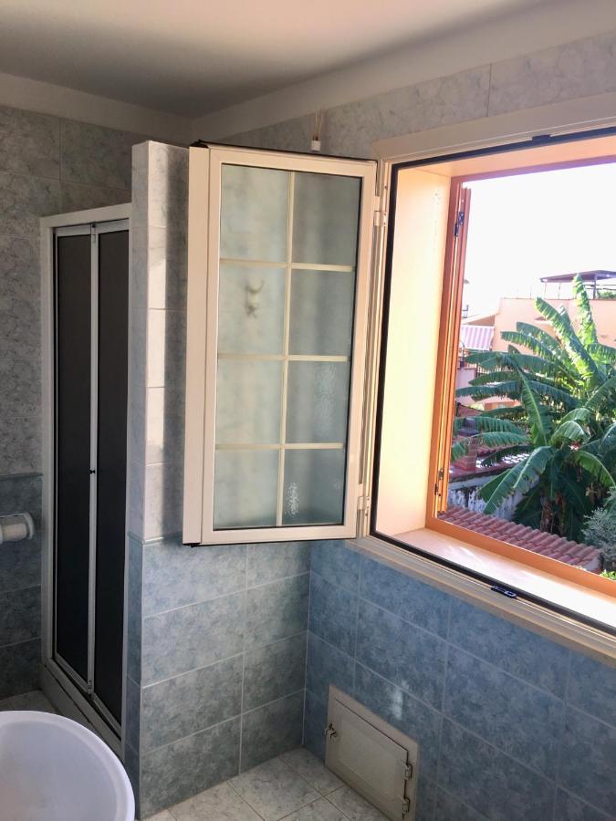 Casa Vacanze Isolotto Изола-делле-Феммине Экстерьер фото